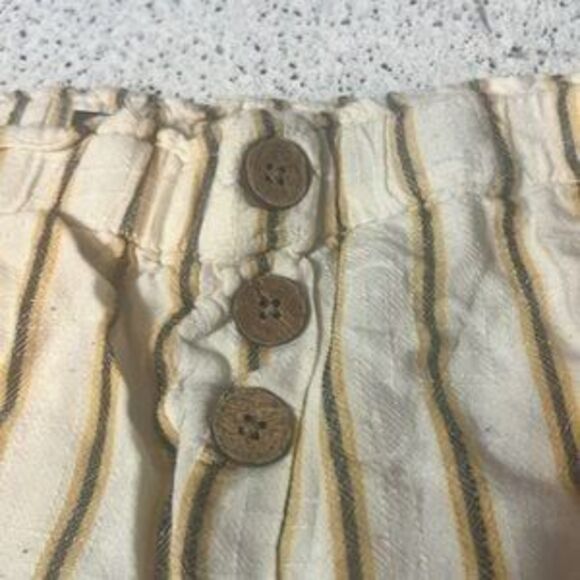 PRIMARK BEIGE YELLOW STRIPED SHORTS - SIZE 14 - Picture 3 of 4